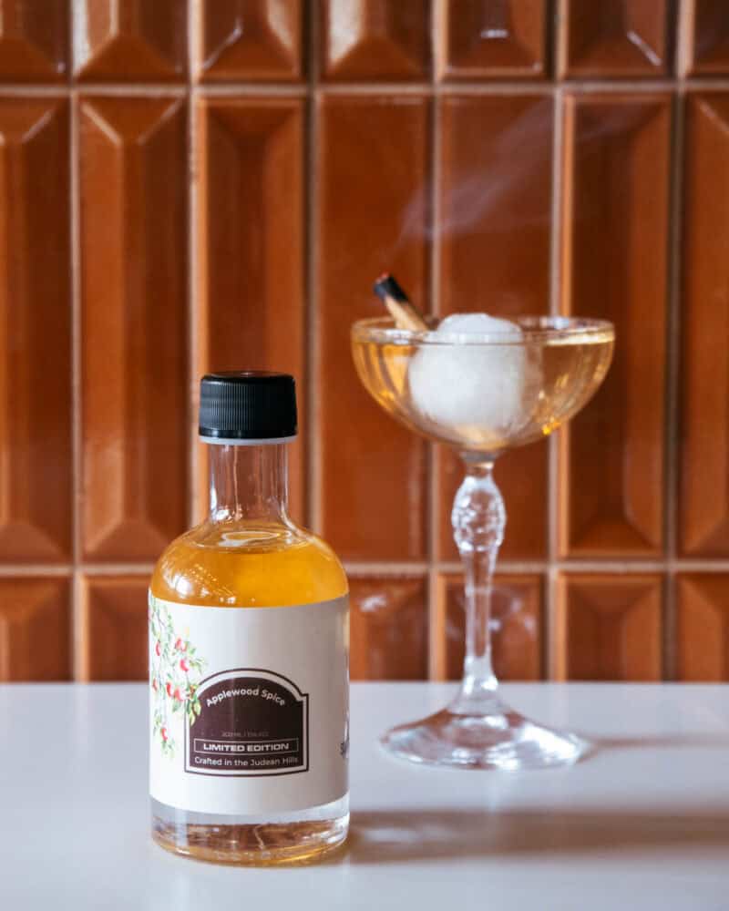 קוקטייל תפוח חמצמץ כשר לפסח - Applewood Spice