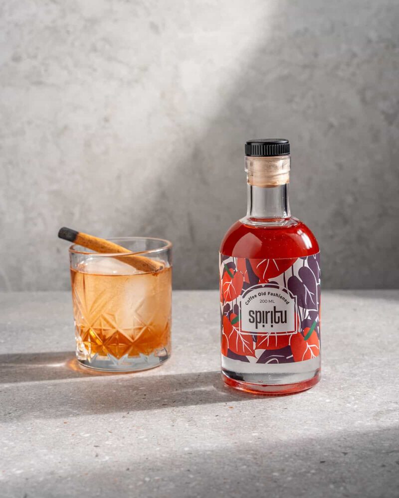 קוקטייל קפה אלכוהולי מתובל - Coffee Old Fashioned